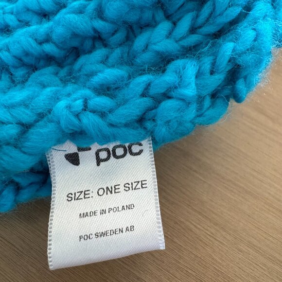 POC knit blue hat - Picture 3 of 5
